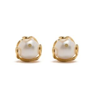 NWT Cult Gaia Pearl Stud Earrings